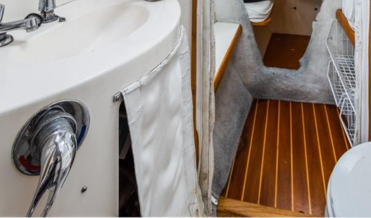 37 Fountaine Pajot 