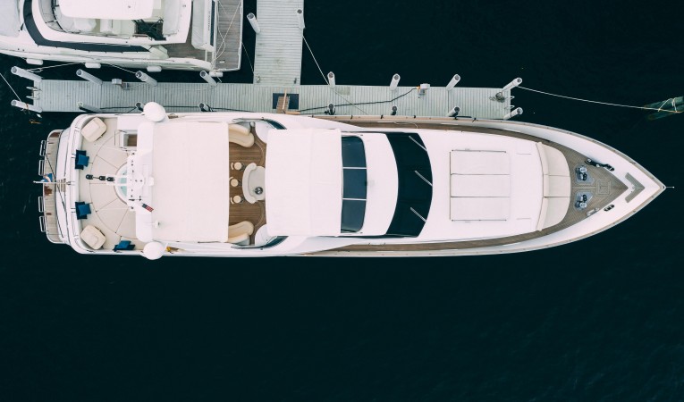 100 Azimut 