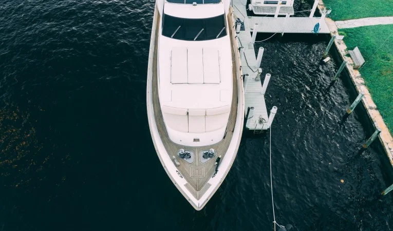 100 Azimut 