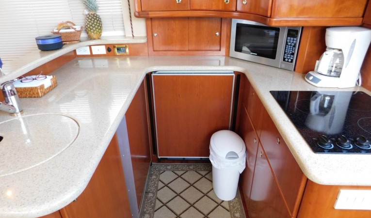 45 Silverton Charisma