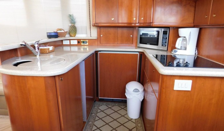 45 Silverton Charisma