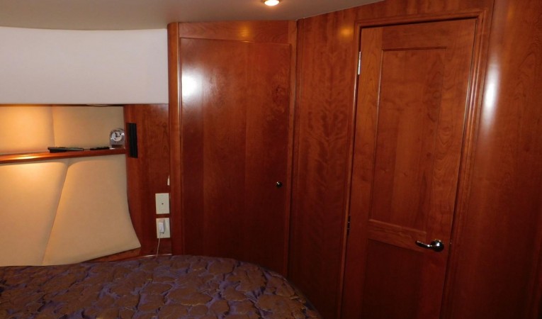 45 Silverton Charisma