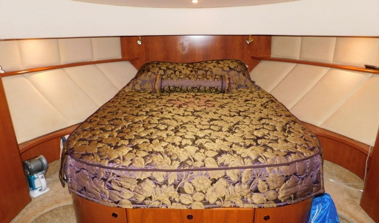 45 Silverton Charisma