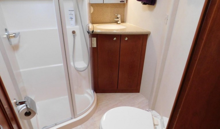 45 Silverton Charisma