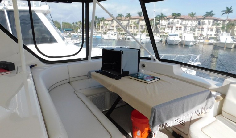 45 Silverton Charisma