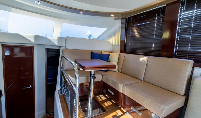 39 Sea Ray 