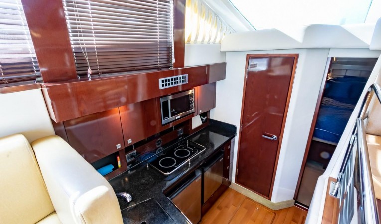 39 Sea Ray 