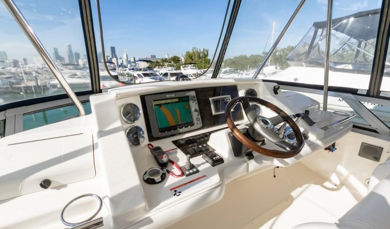 39 Sea Ray 