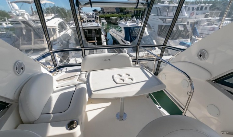 39 Sea Ray 