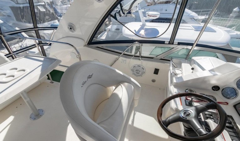 39 Sea Ray 