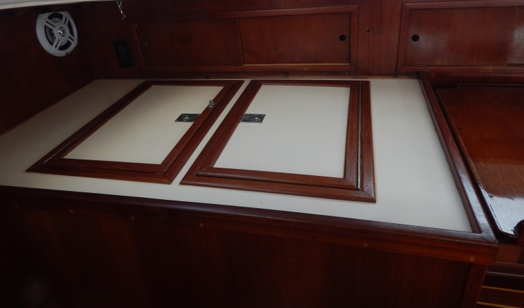 44 Wellington Refrigerator/freezer