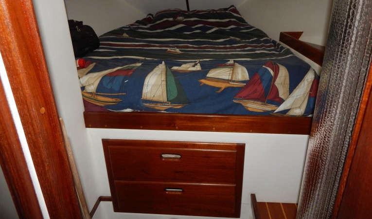 44 Wellington Forward cabin