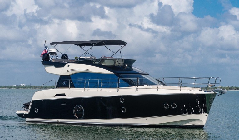 50 Beneteau Profile