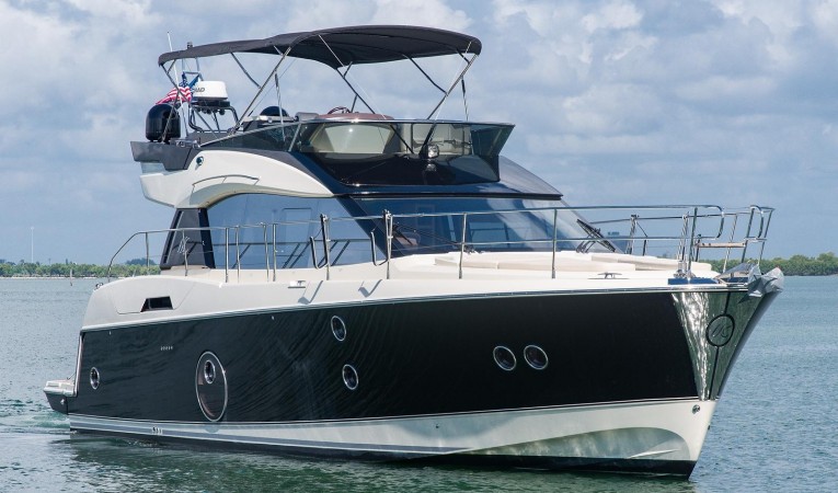 50 Beneteau Profile