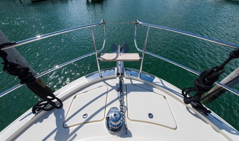 50 Beneteau Bow