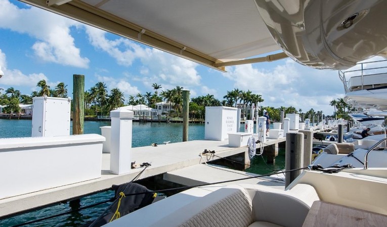 50 Beneteau Aft Deck