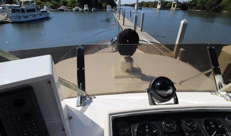 48 DeFever Windshield