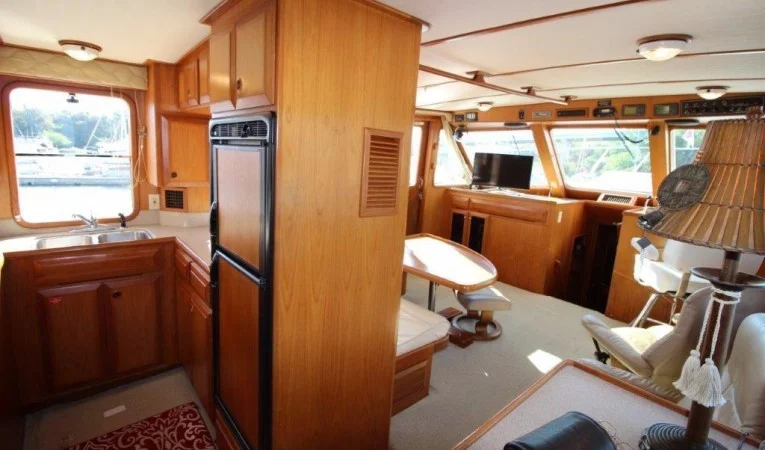 48 DeFever Aft galley easy to access flyvbridge