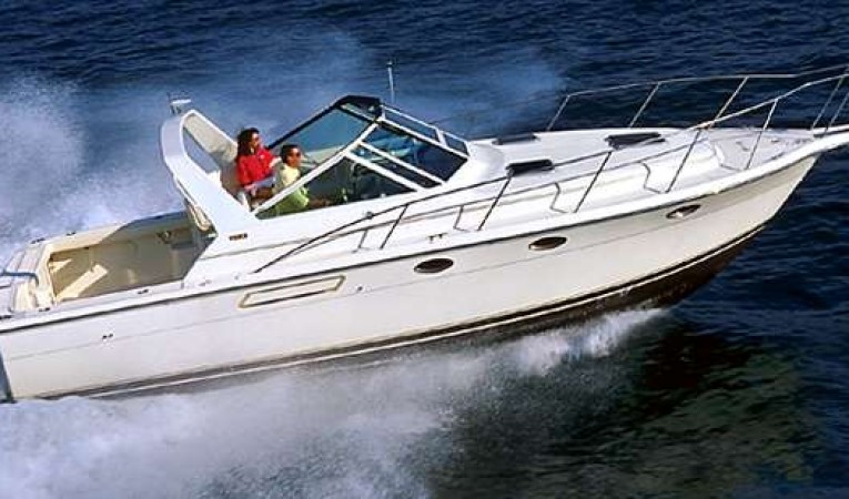 31 Tiara Manufacturer Provided Image