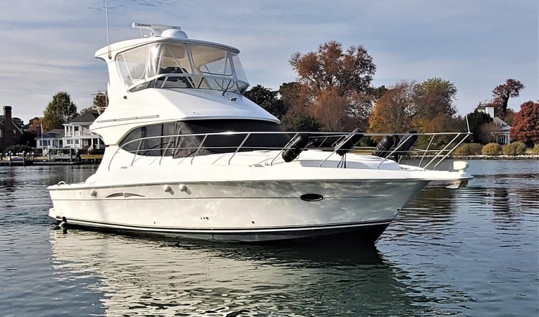 38 Silverton 