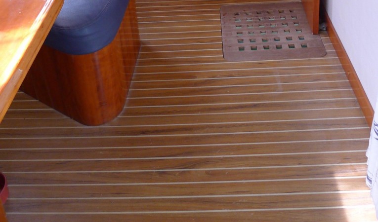 42 Jeantot Entry to Master Suite