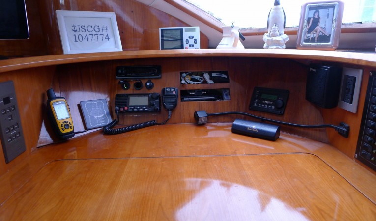 42 Jeantot Nav Station