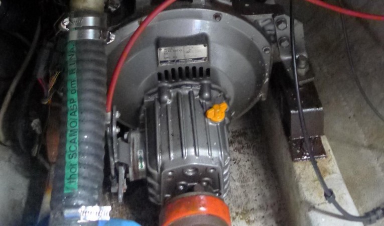 42 Jeantot Engine Room