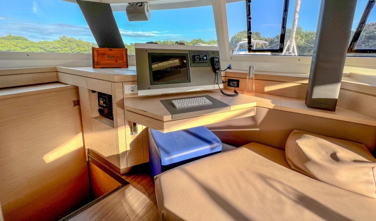47 Fountaine Pajot 