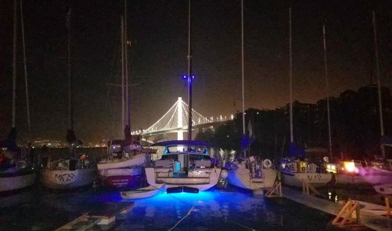 50 Beneteau Under Water Lights