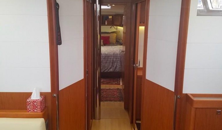 50 Beneteau Access Cabins & Office