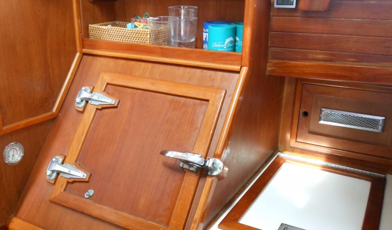 57 Wellington Large capacity refrigeration - freezor