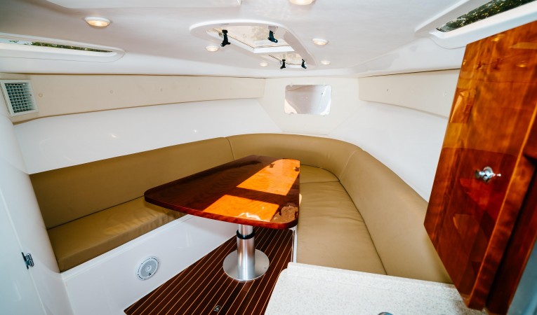 40 Intrepid Dinette / Forward Berth
