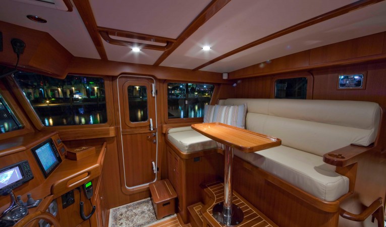 45 Selene Pilothouse