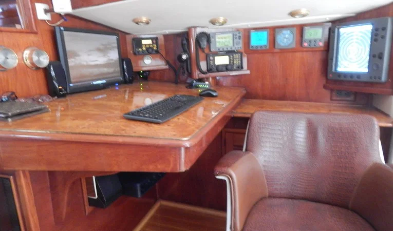 52 Irwin Nav Station-2