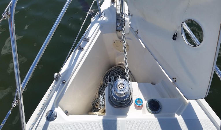 36 Catalina Anchor Well and Windlass