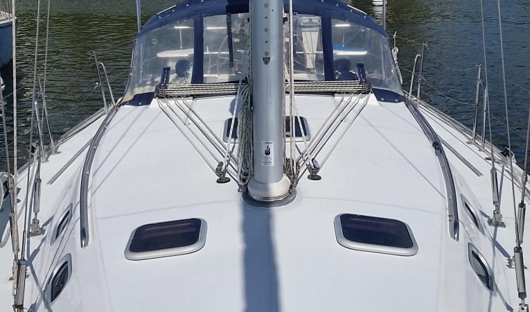 36 Catalina View From Bow