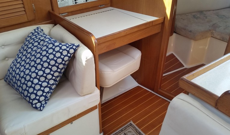 36 Catalina Chart Table Flip Out Seat