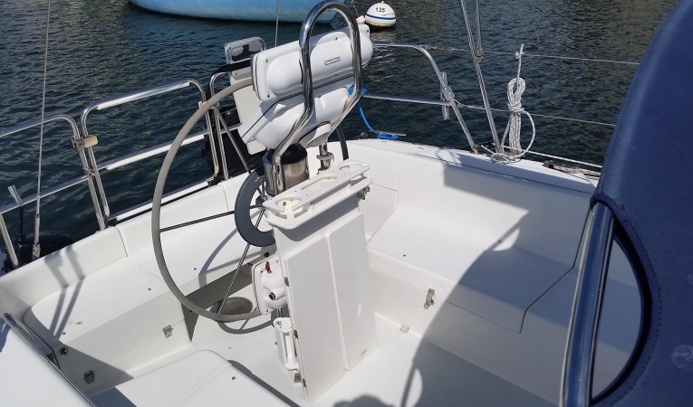 36 Catalina Cockpit Table Stored