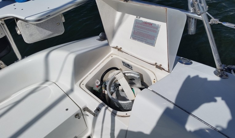 36 Catalina LPG Compartment