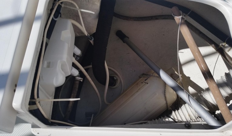 36 Catalina Aft Cockpit Storage Port