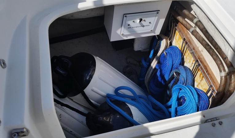 36 Catalina Aft Cockpit Storage Starboard