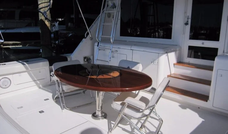 60 Bertram Cockpit Looking Port