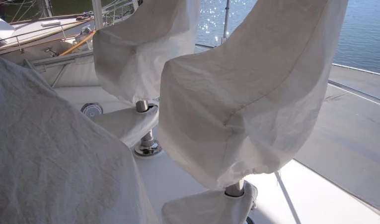 60 Bertram Flybridge Covers