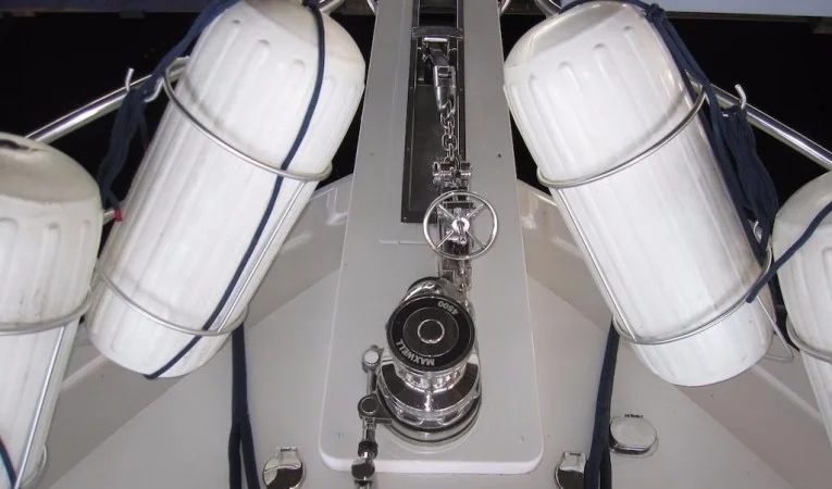 60 Bertram Anchor Windlass