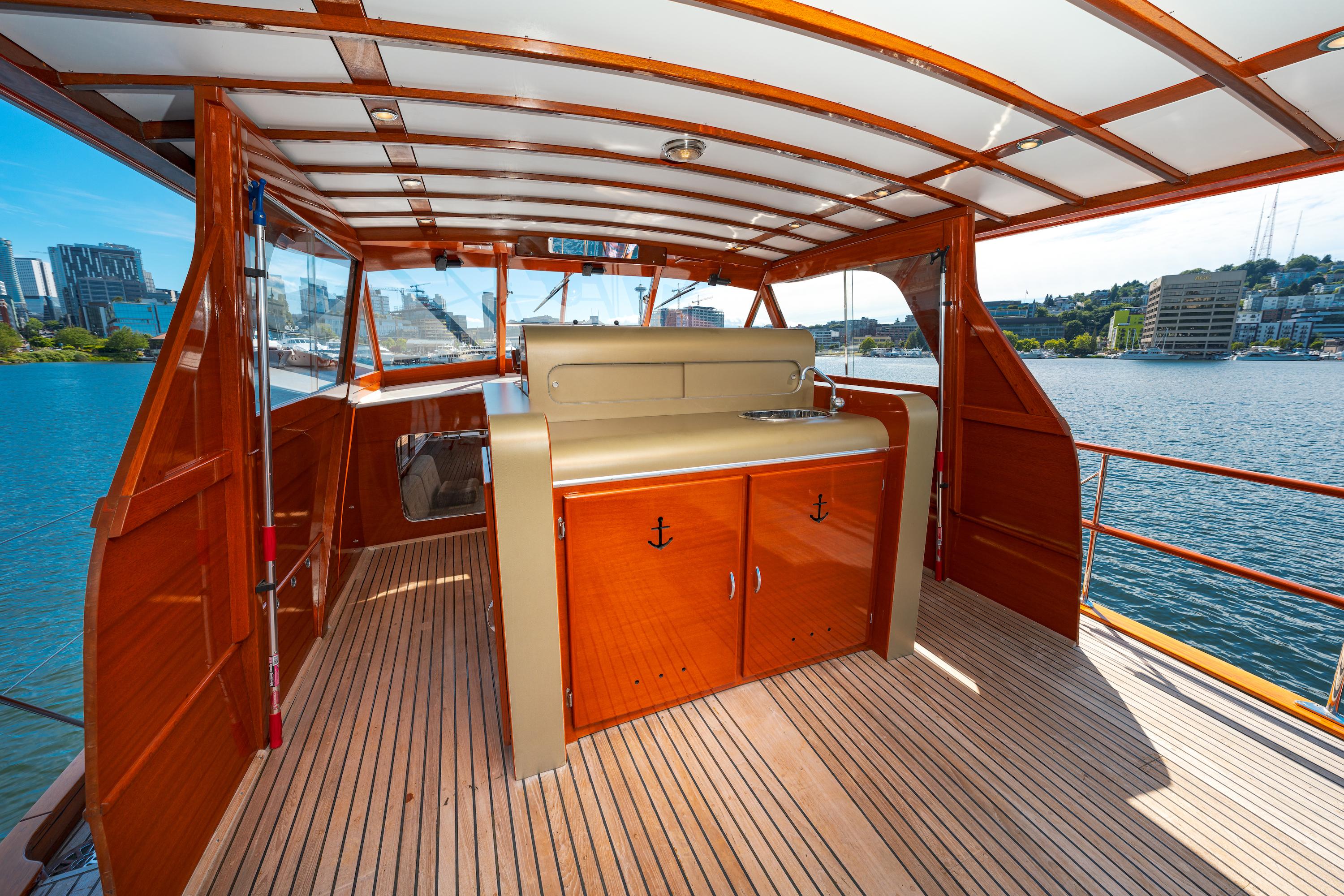 55 Chriscraft 1957 At Last Seattle, Washington Sold on 20210712 by