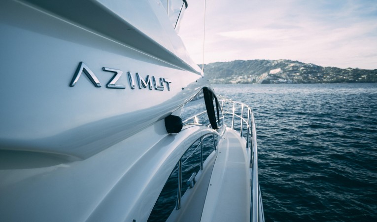 43 Azimut 