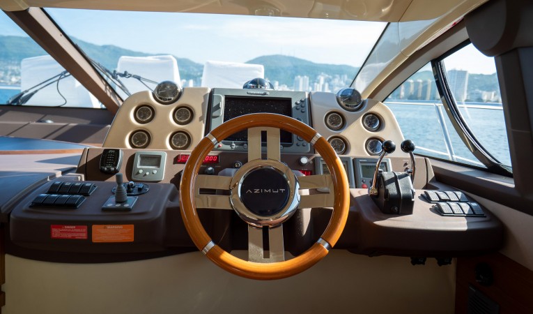 43 Azimut 