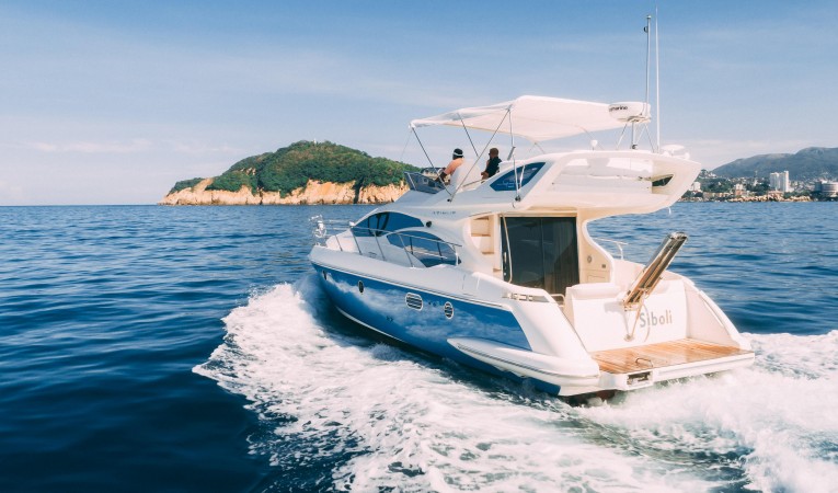 43 Azimut 