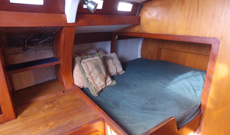 64 Custom Schooner Aft Cabin Berth