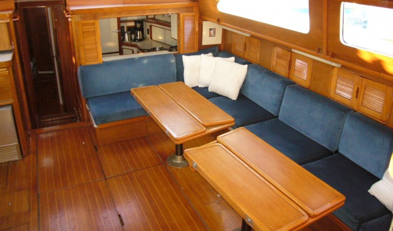 68 Irwin stb salon-forward view